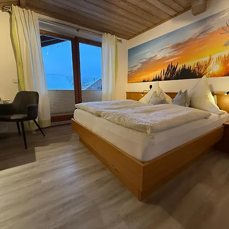 Steiger Hotel 3*